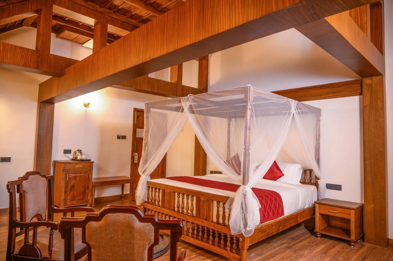 Surya Heritage Hotels Каннур Екстер'єр фото