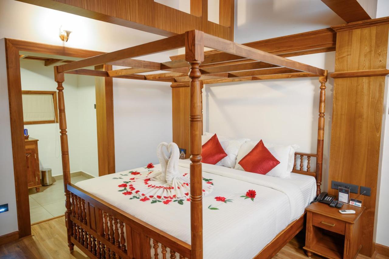 Surya Heritage Hotels Каннур Екстер'єр фото