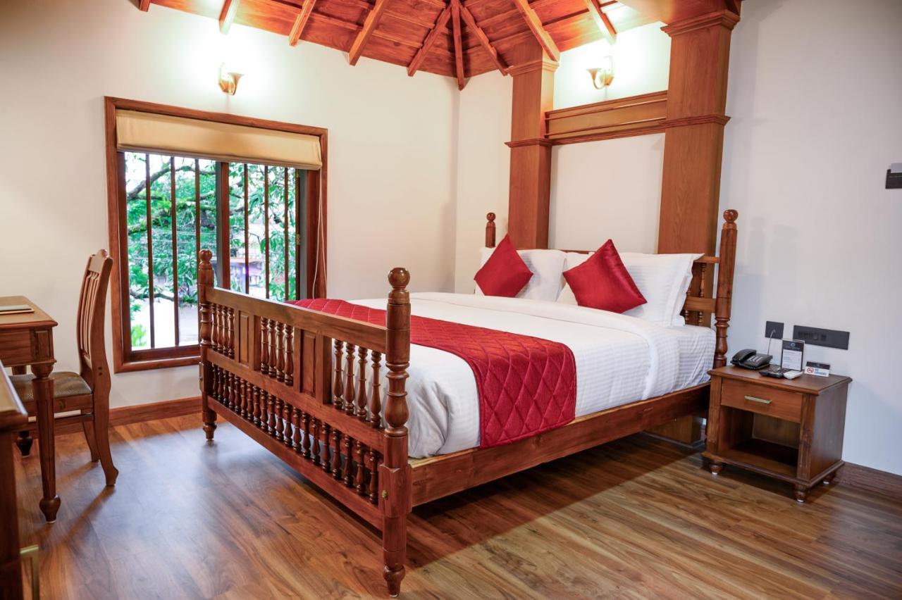Surya Heritage Hotels Каннур Екстер'єр фото